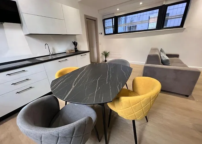 Castello Estense Luxury - Centro * فيرّارا